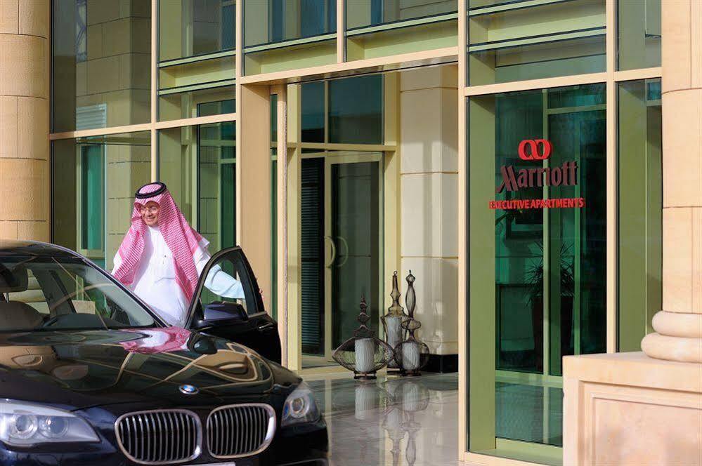 Marriott Executive Apartments Riyadh, Convention Center Exterior photo